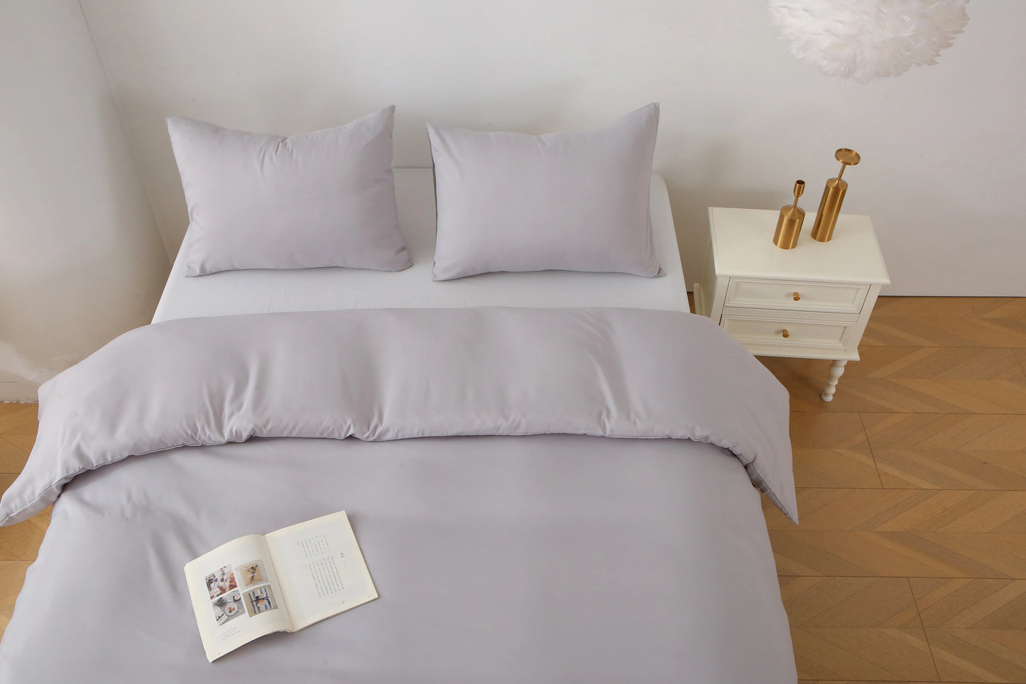 3 Pieces Solid Color Bedding Set with 1 Duvet Cover and 2 Pillow Shams, Comforter Not Included (Queen Size, Light Grey)