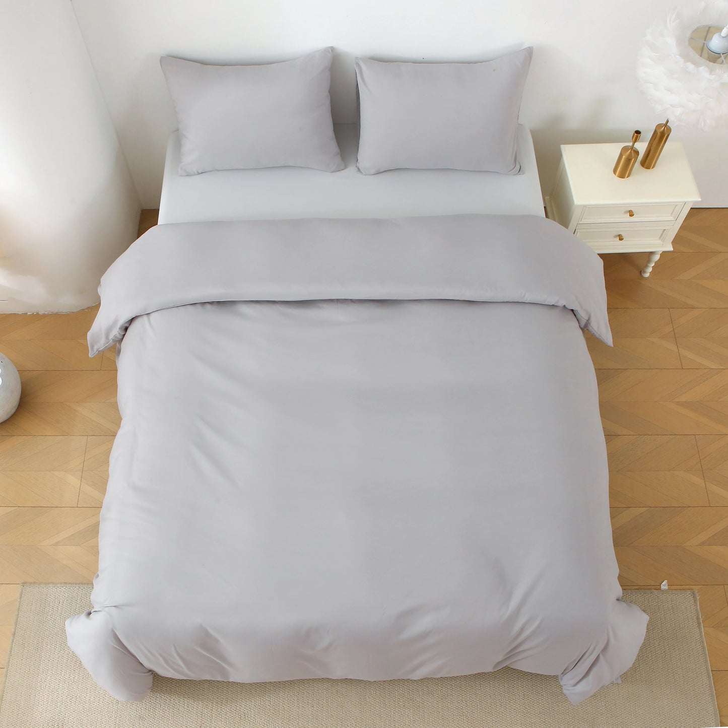 3 Pieces Solid Color Bedding Set with 1 Duvet Cover and 2 Pillow Shams, Comforter Not Included (Queen Size, Light Grey)