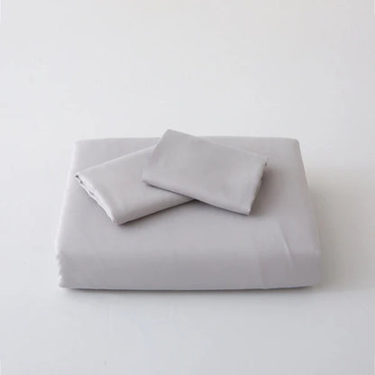 3 Pieces Solid Color Bedding Set with 1 Duvet Cover and 2 Pillow Shams, Comforter Not Included (Queen Size, Light Grey)